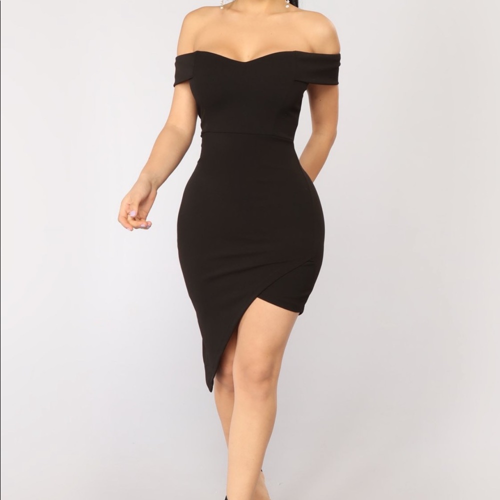 Fashion Nova Off the shoulder bodycon dress